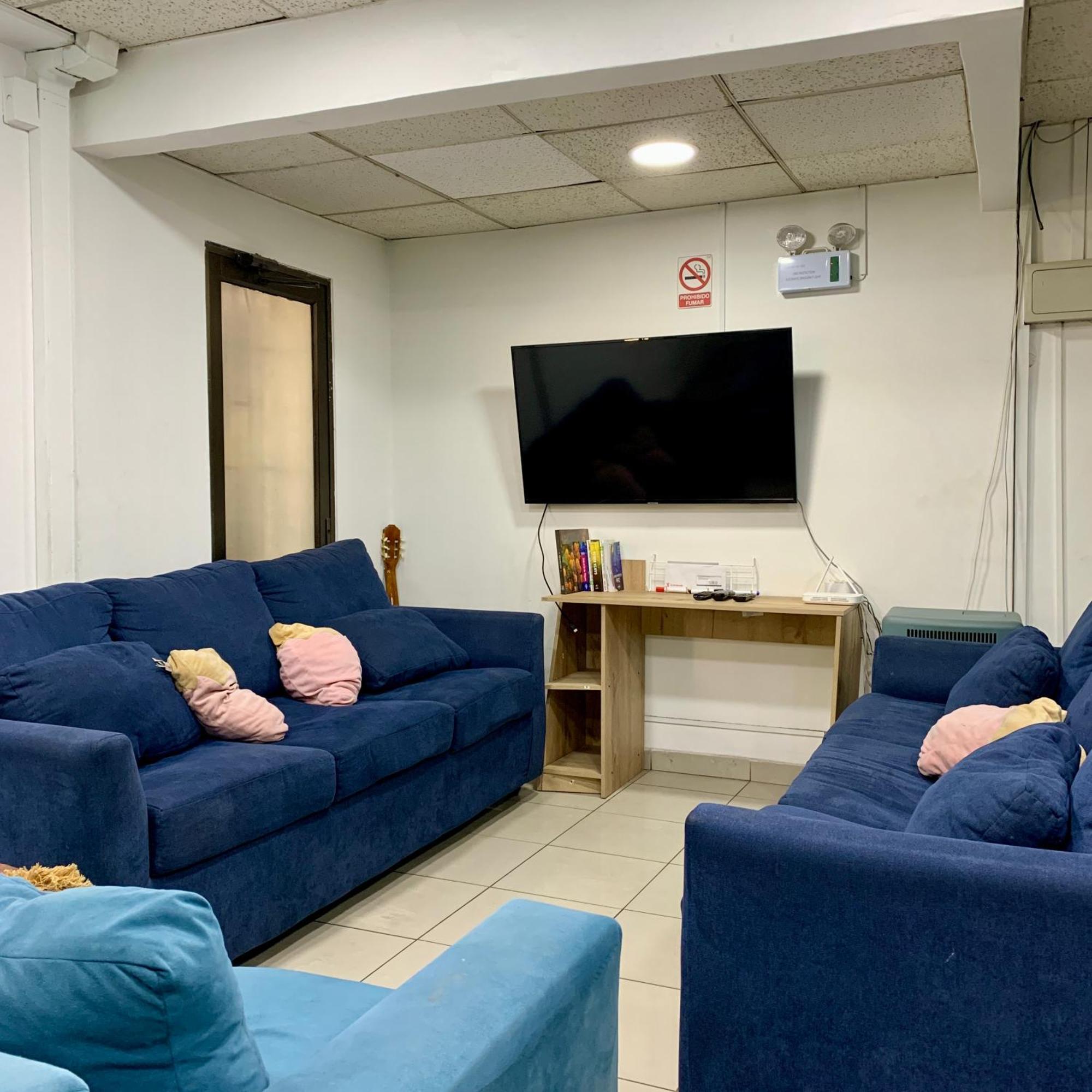 Habitacion En Providencia - Metro Salvador Сантьяго Экстерьер фото